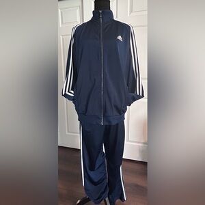 Adidas jogging suit